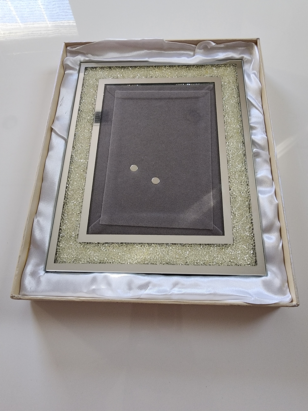Oleg Cassini 5x7 Cream Champagne Crystal Glass Frame w/ Box